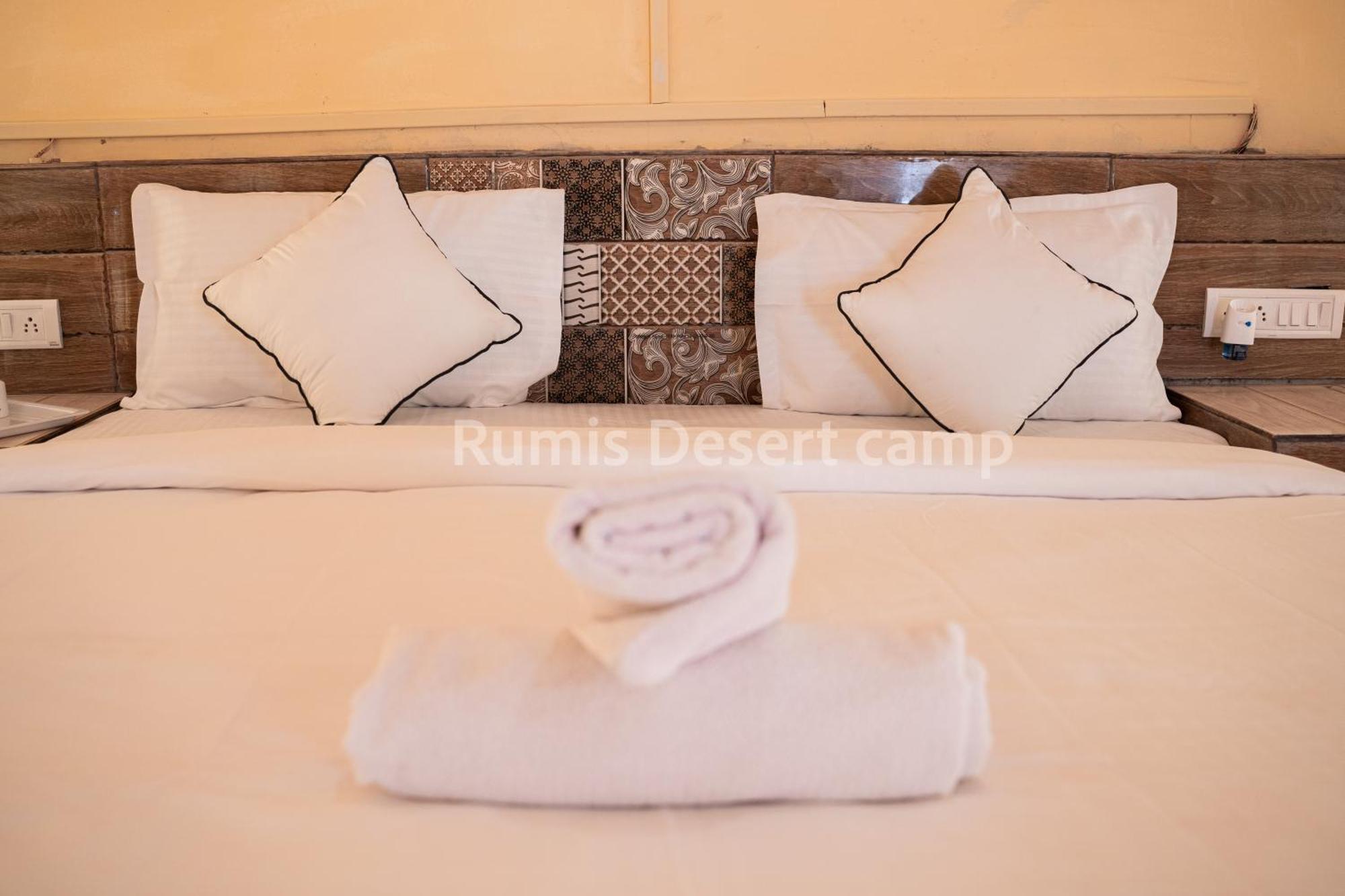 Lägenhet på 30 m² i Jaisalmer Fort, med 1 sovrum och 1 badrum  Exteriör bild